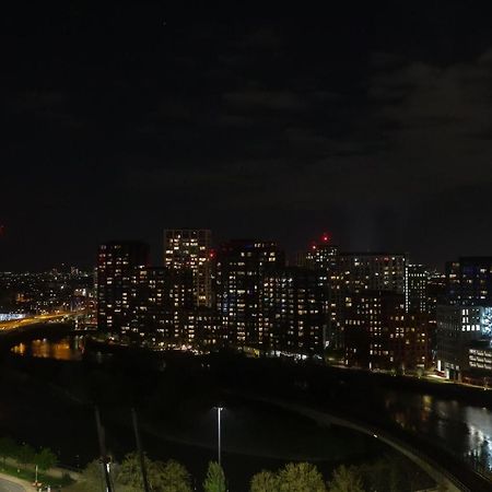 Canary Wharf & O2 London Luaran gambar