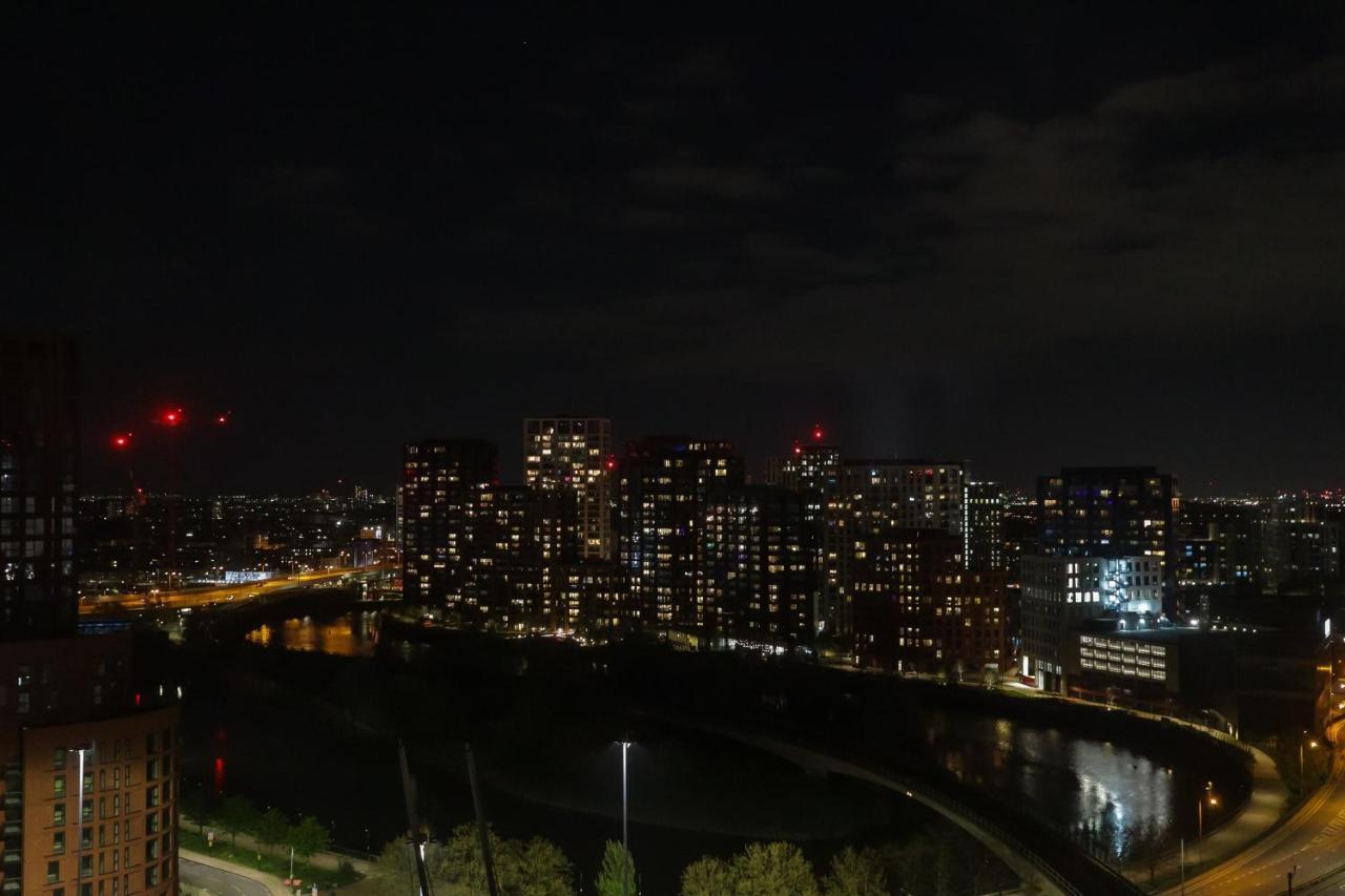 Canary Wharf & O2 London Luaran gambar